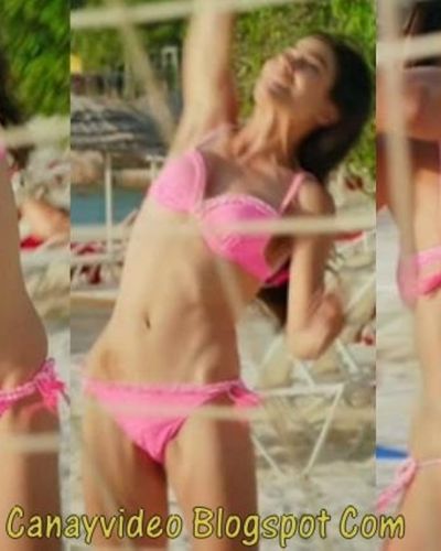Demet Özdemir seksi ifşa fotoğrafı 1163