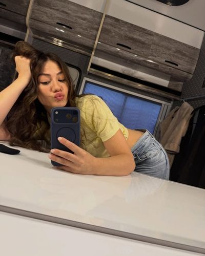 Demet Özdemir seksi ifşa fotoğrafı 11