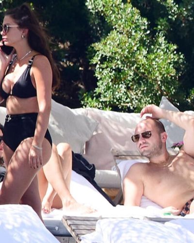 Demet Özdemir seksi ifşa fotoğrafı 1203