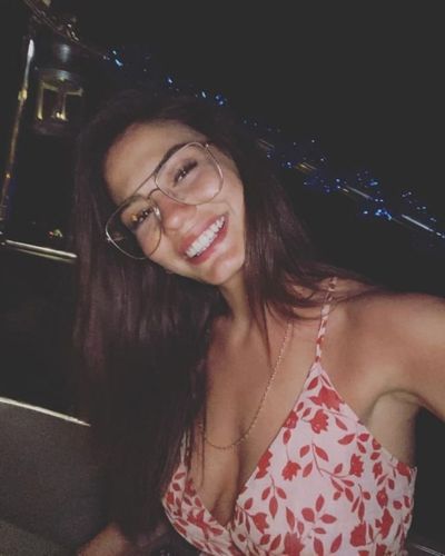 Demet Özdemir seksi ifşa fotoğrafı 1229