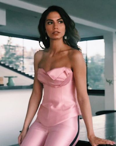 Demet Özdemir seksi ifşa fotoğrafı 1231