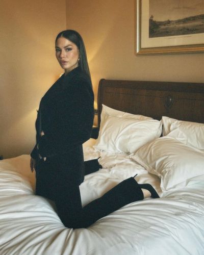 Demet Özdemir seksi ifşa fotoğrafı 15