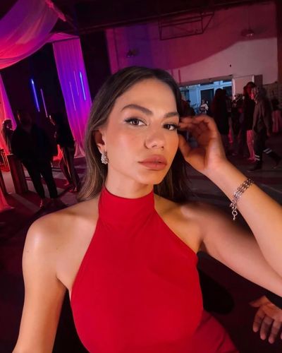 Demet Özdemir seksi ifşa fotoğrafı 16