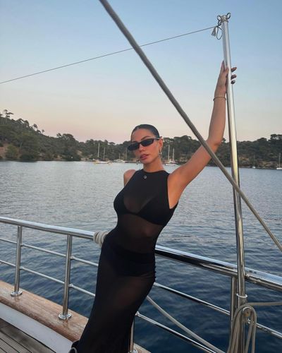 Demet Özdemir seksi ifşa fotoğrafı 185