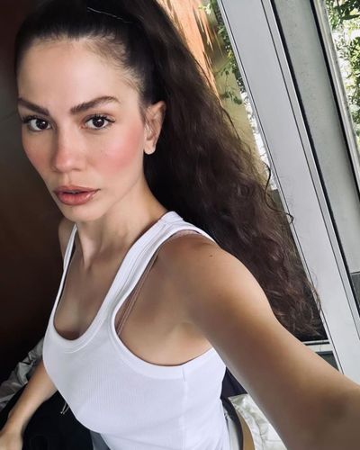 Demet Özdemir seksi ifşa fotoğrafı 243