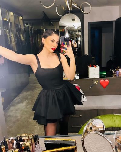 Demet Özdemir seksi ifşa fotoğrafı 276