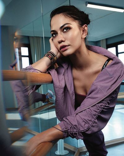 Demet Özdemir seksi ifşa fotoğrafı 333