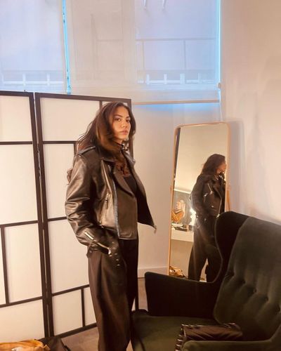 Demet Özdemir seksi ifşa fotoğrafı 368