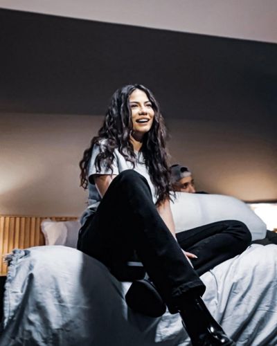 Demet Özdemir seksi ifşa fotoğrafı 377