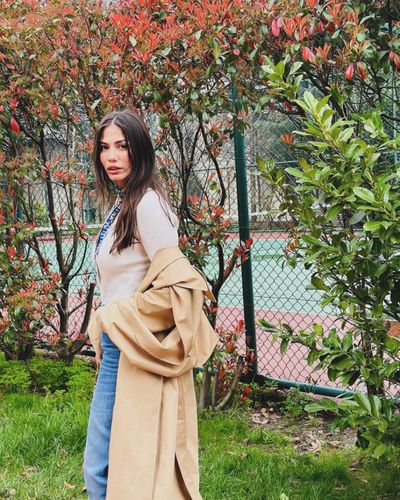 Demet Özdemir seksi ifşa fotoğrafı 390