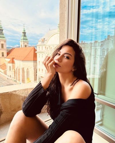 Demet Özdemir seksi ifşa fotoğrafı 396