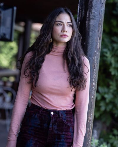 Demet Özdemir seksi ifşa fotoğrafı 397