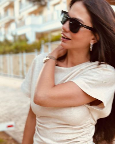 Demet Özdemir seksi ifşa fotoğrafı 444