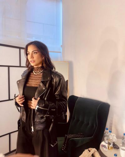 Demet Özdemir seksi ifşa fotoğrafı 471