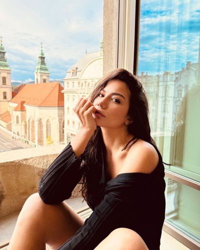 Demet Özdemir seksi ifşa fotoğrafı 488
