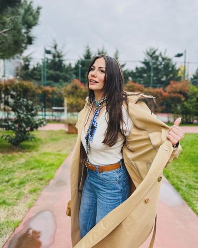 Demet Özdemir seksi ifşa fotoğrafı 507