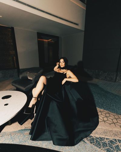 Demet Özdemir seksi ifşa fotoğrafı 565