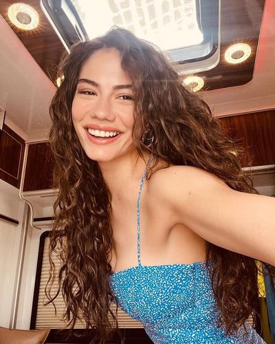 Demet Özdemir seksi ifşa fotoğrafı 571