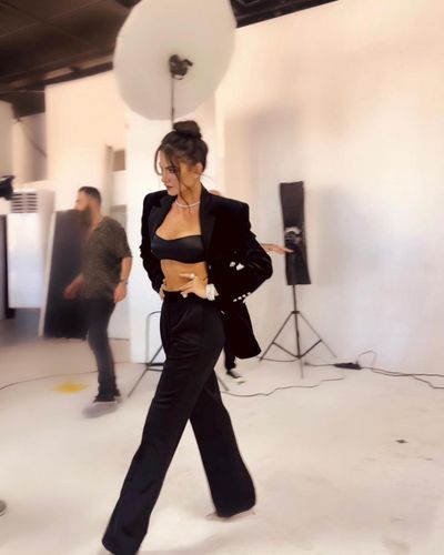 Demet Özdemir seksi ifşa fotoğrafı 581