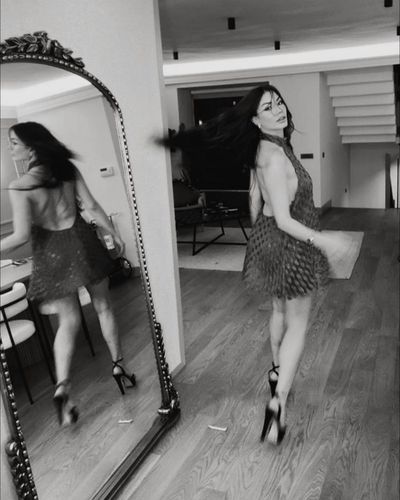 Demet Özdemir seksi ifşa fotoğrafı 589