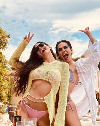 Demet Özdemir seksi ifşa fotoğrafı 620