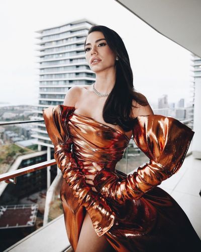 Demet Özdemir seksi ifşa fotoğrafı 636