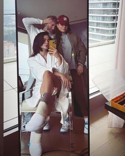 Demet Özdemir seksi ifşa fotoğrafı 645