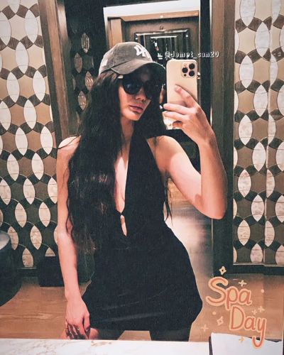 Demet Özdemir seksi ifşa fotoğrafı 658