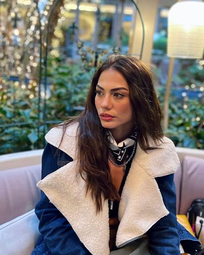 Demet Özdemir seksi ifşa fotoğrafı 664
