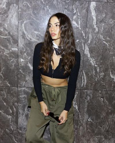 Demet Özdemir seksi ifşa fotoğrafı 682