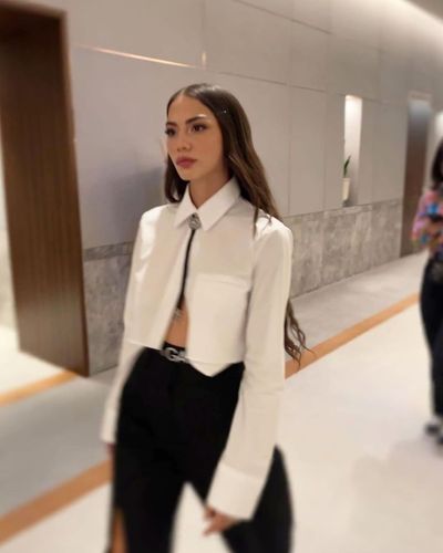 Demet Özdemir seksi ifşa fotoğrafı 729