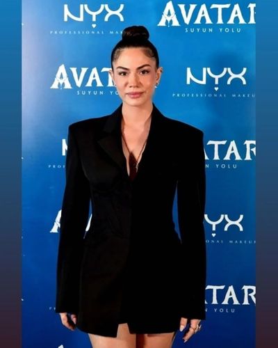 Demet Özdemir seksi ifşa fotoğrafı 732