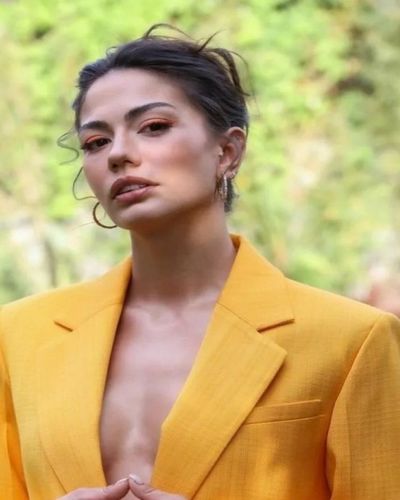 Demet Özdemir seksi ifşa fotoğrafı 744