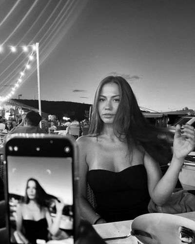 Demet Özdemir seksi ifşa fotoğrafı 787