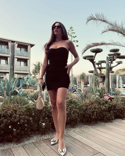 Demet Özdemir seksi ifşa fotoğrafı 801
