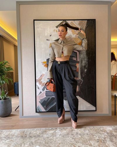 Demet Özdemir seksi ifşa fotoğrafı 817