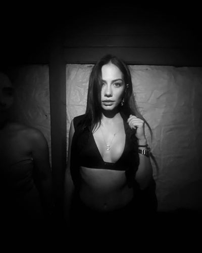 Demet Özdemir seksi ifşa fotoğrafı 840