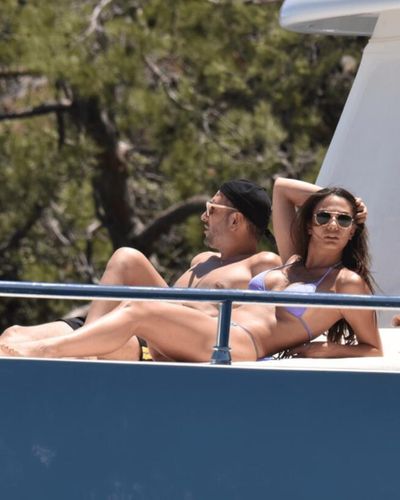 Demet Özdemir seksi ifşa fotoğrafı 852