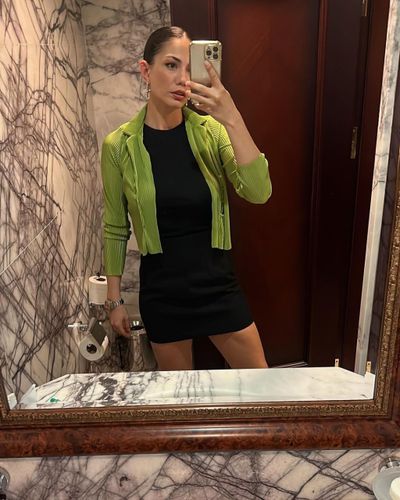 Demet Özdemir seksi ifşa fotoğrafı 874