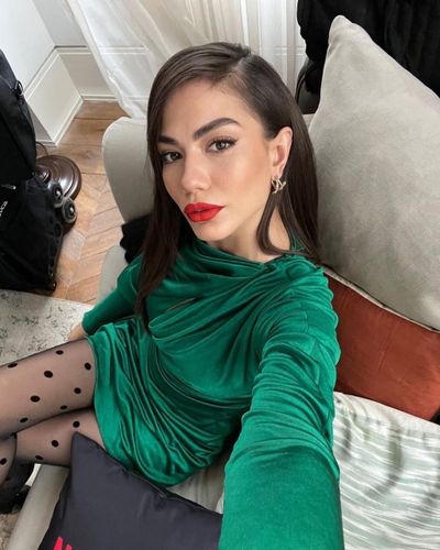 Demet Özdemir seksi ifşa fotoğrafı 921