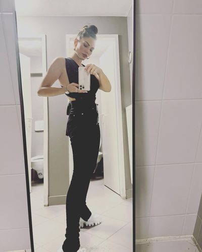 Demet Özdemir seksi ifşa fotoğrafı 923