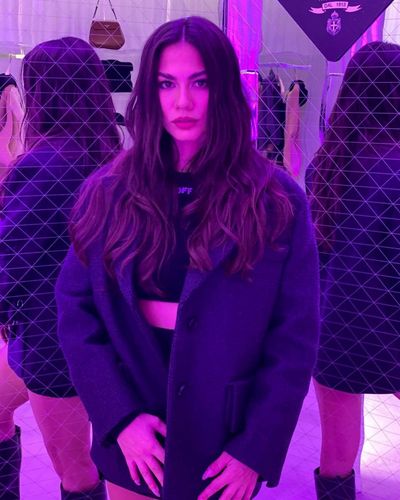 Demet Özdemir seksi ifşa fotoğrafı 927