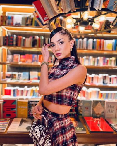 Demet Özdemir seksi ifşa fotoğrafı 962
