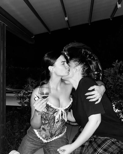 Demet Özdemir seksi ifşa fotoğrafı 96