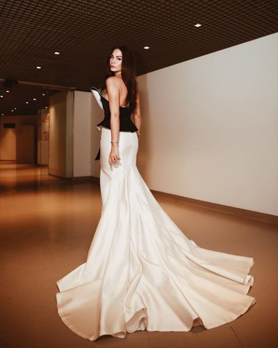 Demet Özdemir seksi ifşa fotoğrafı 987