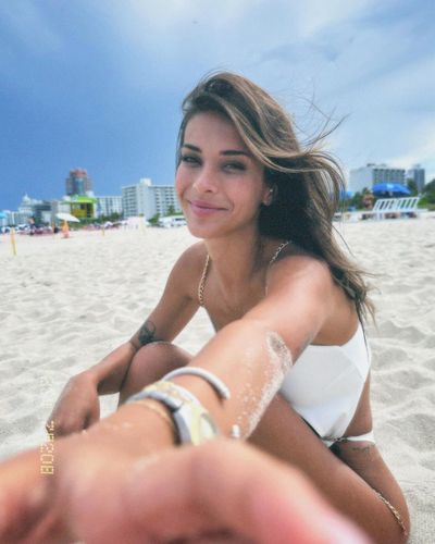 Devrim Özkan seksi ifşa fotoğrafı 220