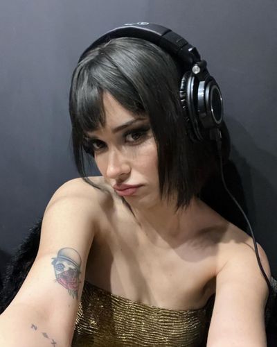 Devrim Özkan seksi ifşa fotoğrafı 256