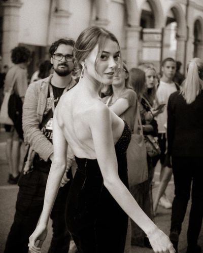 Dilan Çiçek Deniz seksi ifşa fotoğrafı 221