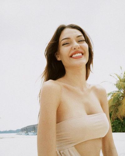 Dilan Çiçek Deniz seksi ifşa fotoğrafı 313