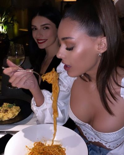 Dilan Çiçek Deniz seksi ifşa fotoğrafı 492
